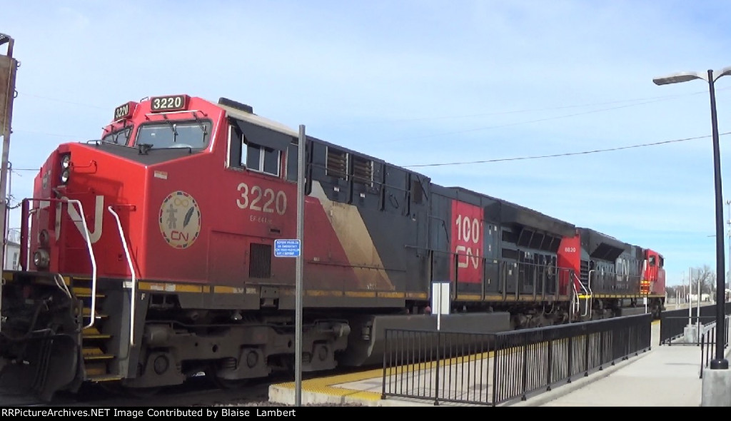 CN grain train